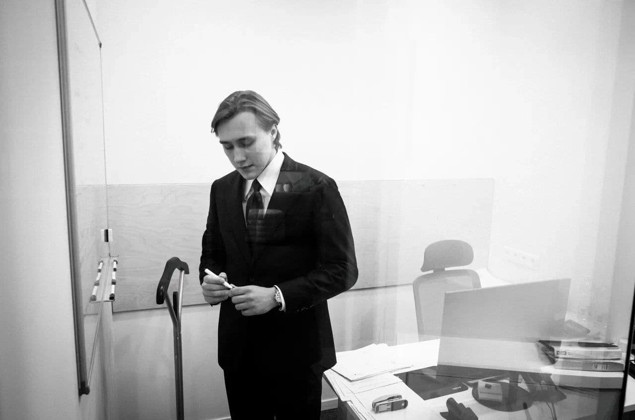 Вадим Новиков - младший юрист в ALX Partners