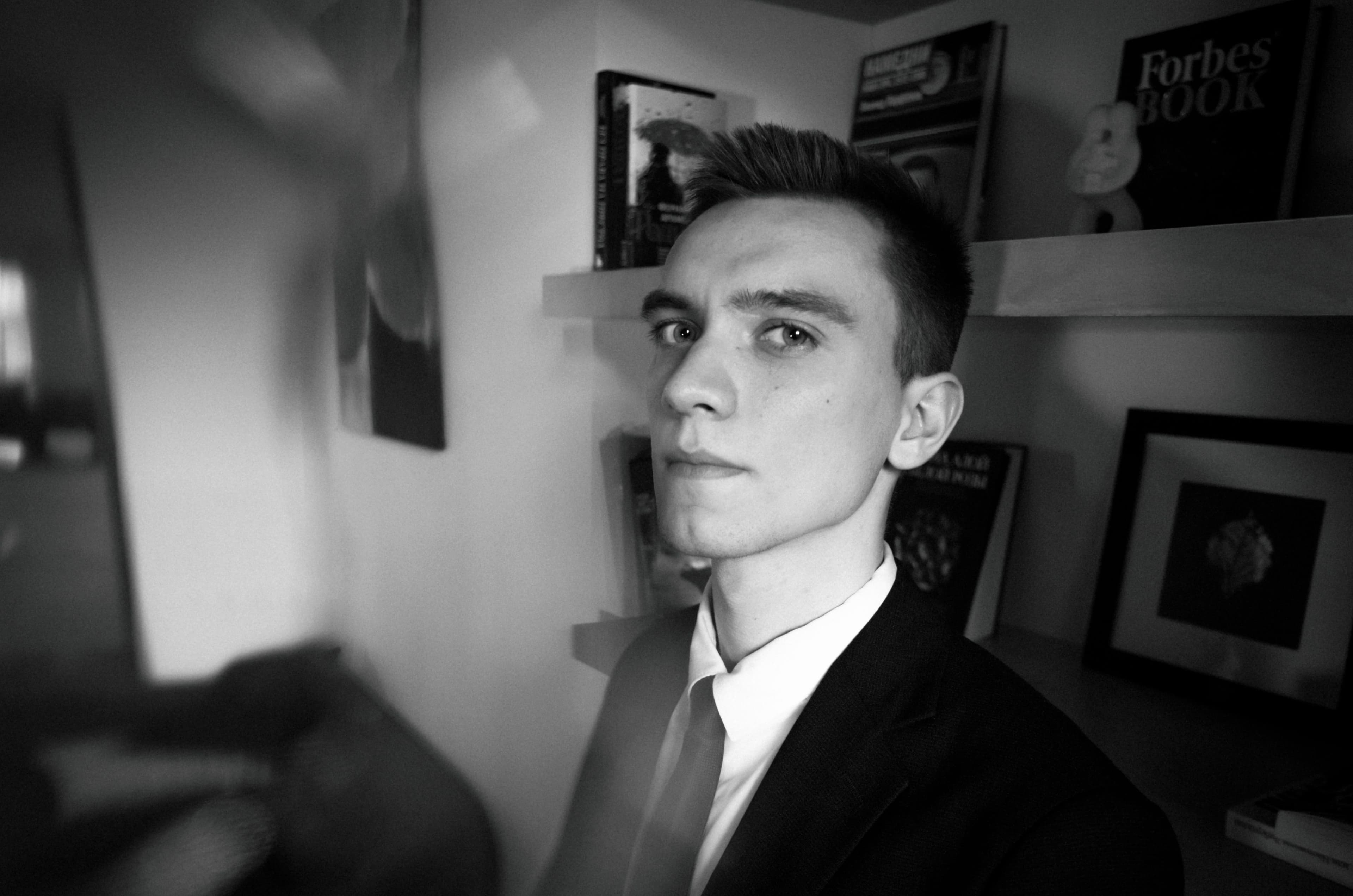 Алексей Романов - помощник юриста в ALX Partners