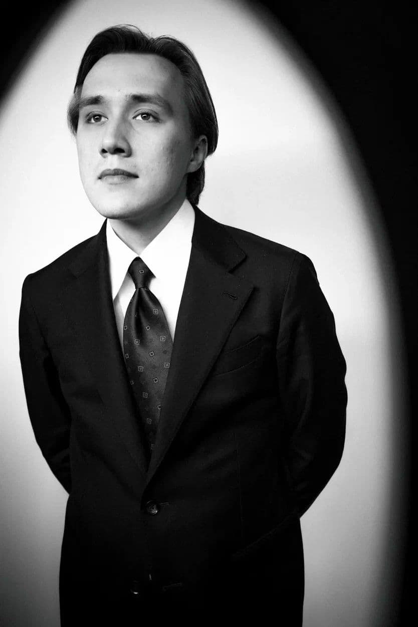 Вадим Новиков - младший юрист в ALX Partners